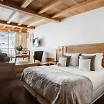 Hotel Annapurna 5*